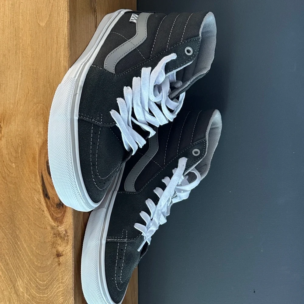 Vans Black and White High-Top Sneakers - Picture 1 of 4